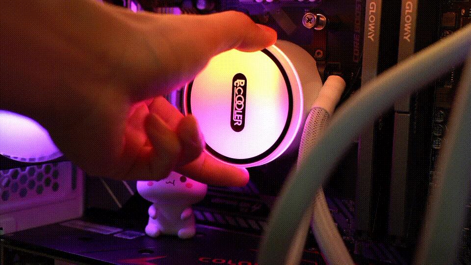 超频三白色光域机箱散热怎么样,超频3光愈2机箱测评