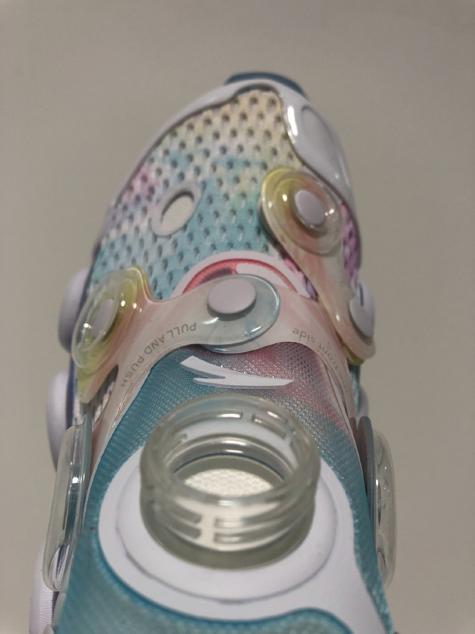 你没见过的安踏!走秀款曝光:中底霸气,系带方式新奇,霸气侧漏