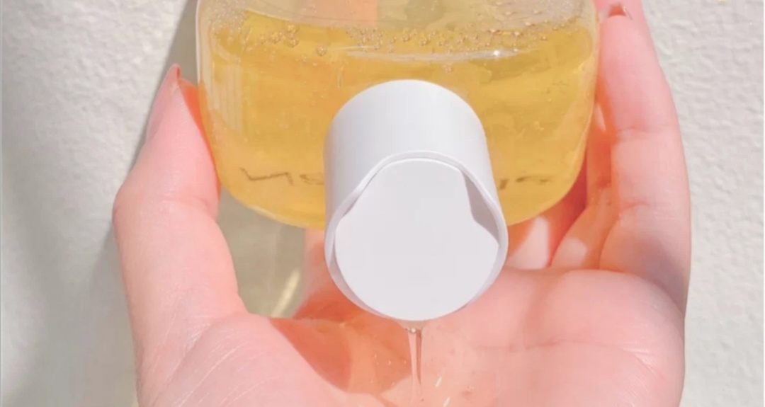 头发天天洗的很干净还是很痒,头发痒跟有虫子爬似的是怎么回事