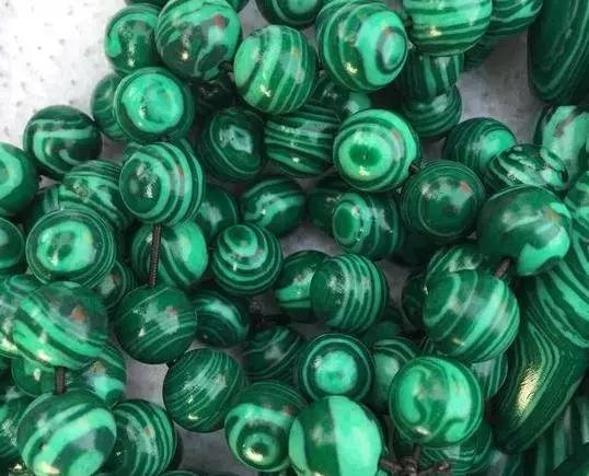 孔雀石真的好吗,孔雀石有什么样子