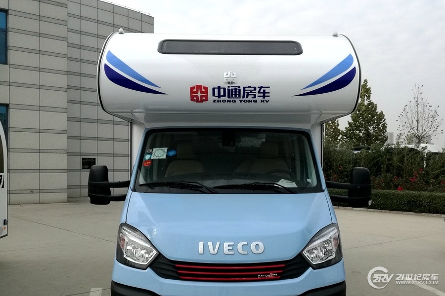 双逆变器+330W太阳能中通驰维6600售价46.98万元