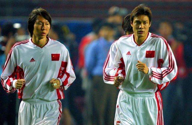 国足名宿看武磊进球,国足足坛名宿