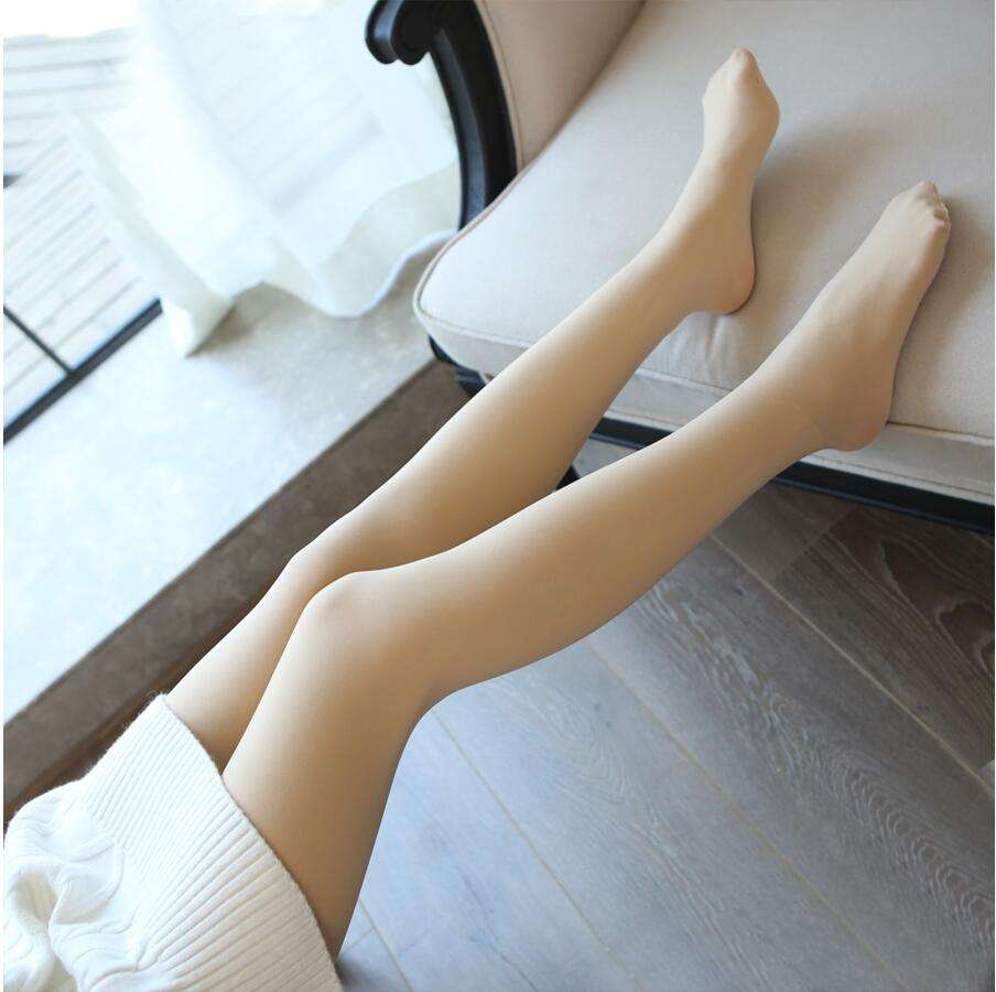 为什么天气冷就穿丝袜好看,为什么夏天这么热女生还要穿丝袜