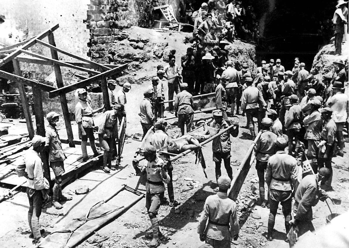 红岩女主饶国模：为爱私奔，丈夫入国民*党**并再婚，她把家献*产党共**