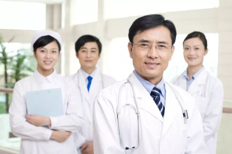 香港为什么很少人打疫苗,香港不欢迎内地医生