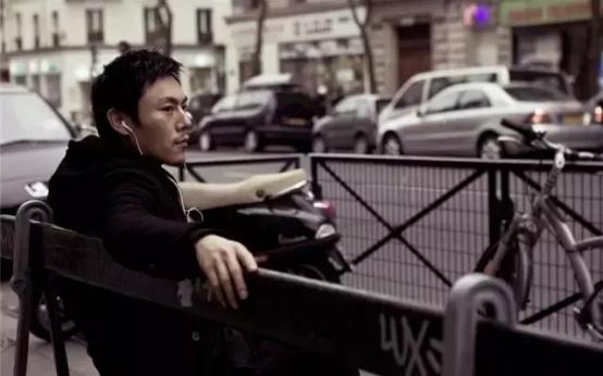 “浪荡子”秦昊的跌宕史，从戏混子到中年顶流，这5个女人太重要