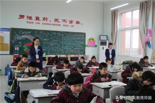 二年级语文看图写话试卷练习,语文二年级期末测试提升卷答案