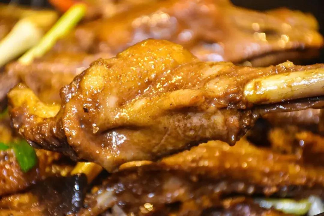 美食推荐焖鹅,佛山焖鹅老字号