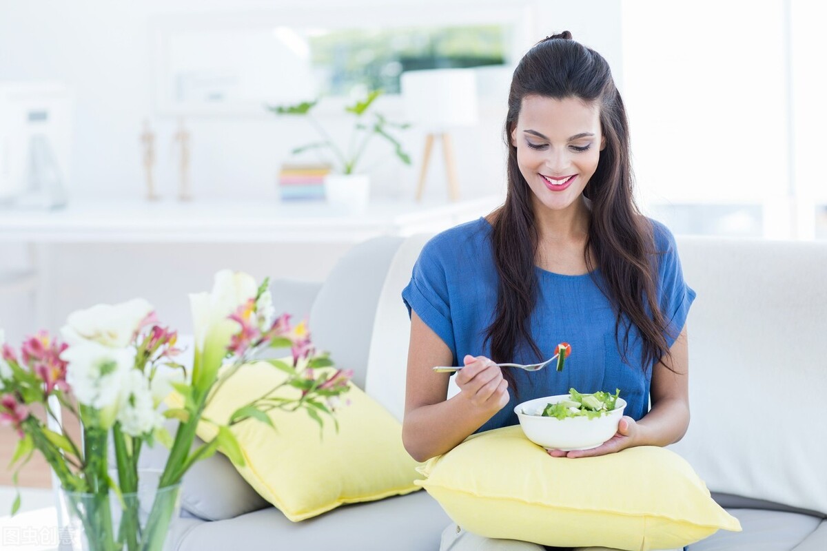 产后坐月子食谱广东,产后第一天吃什么食谱