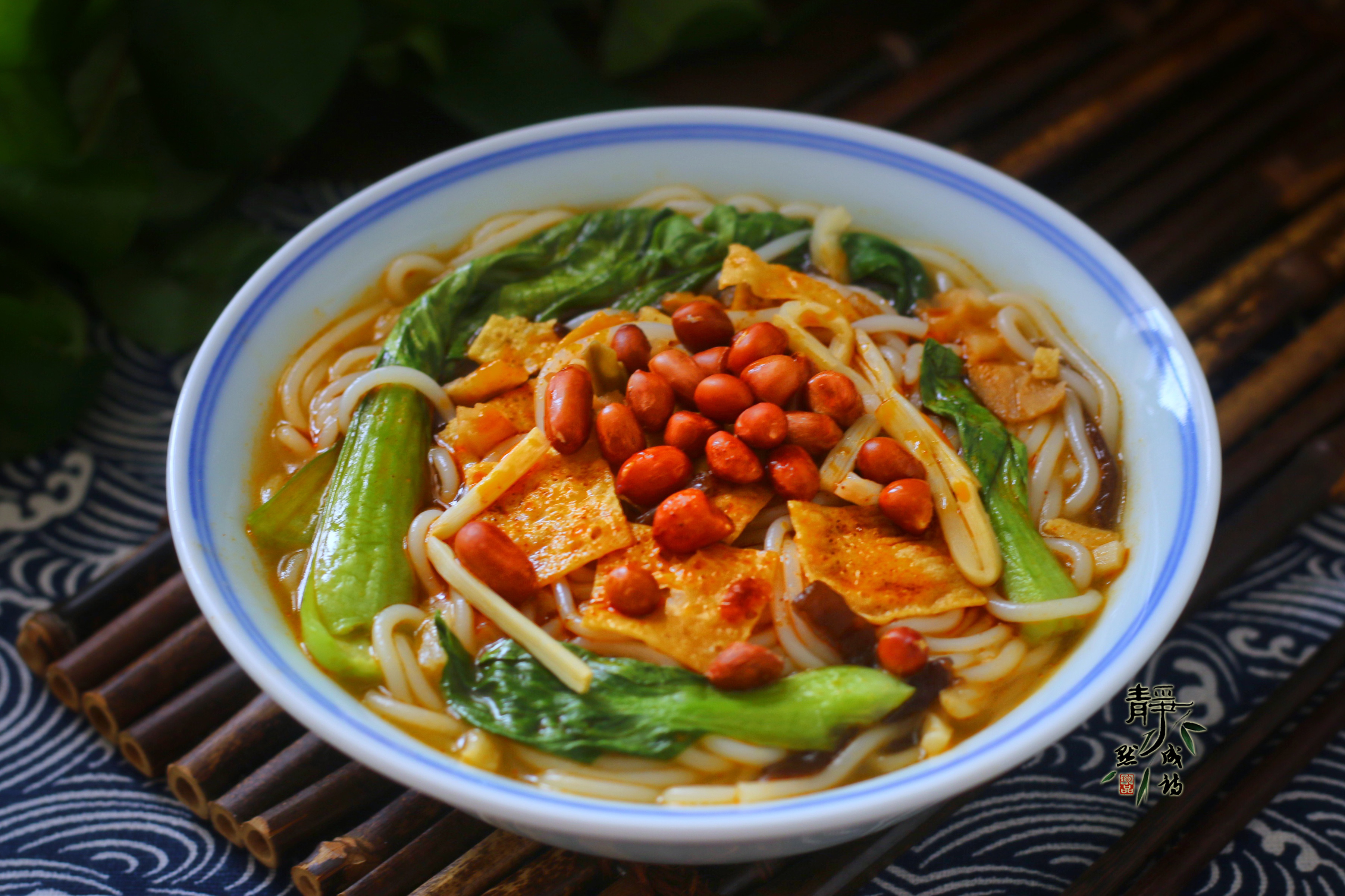 怎么煮出来的螺蛳粉更好吃,吃了过期6个月的螺蛳粉