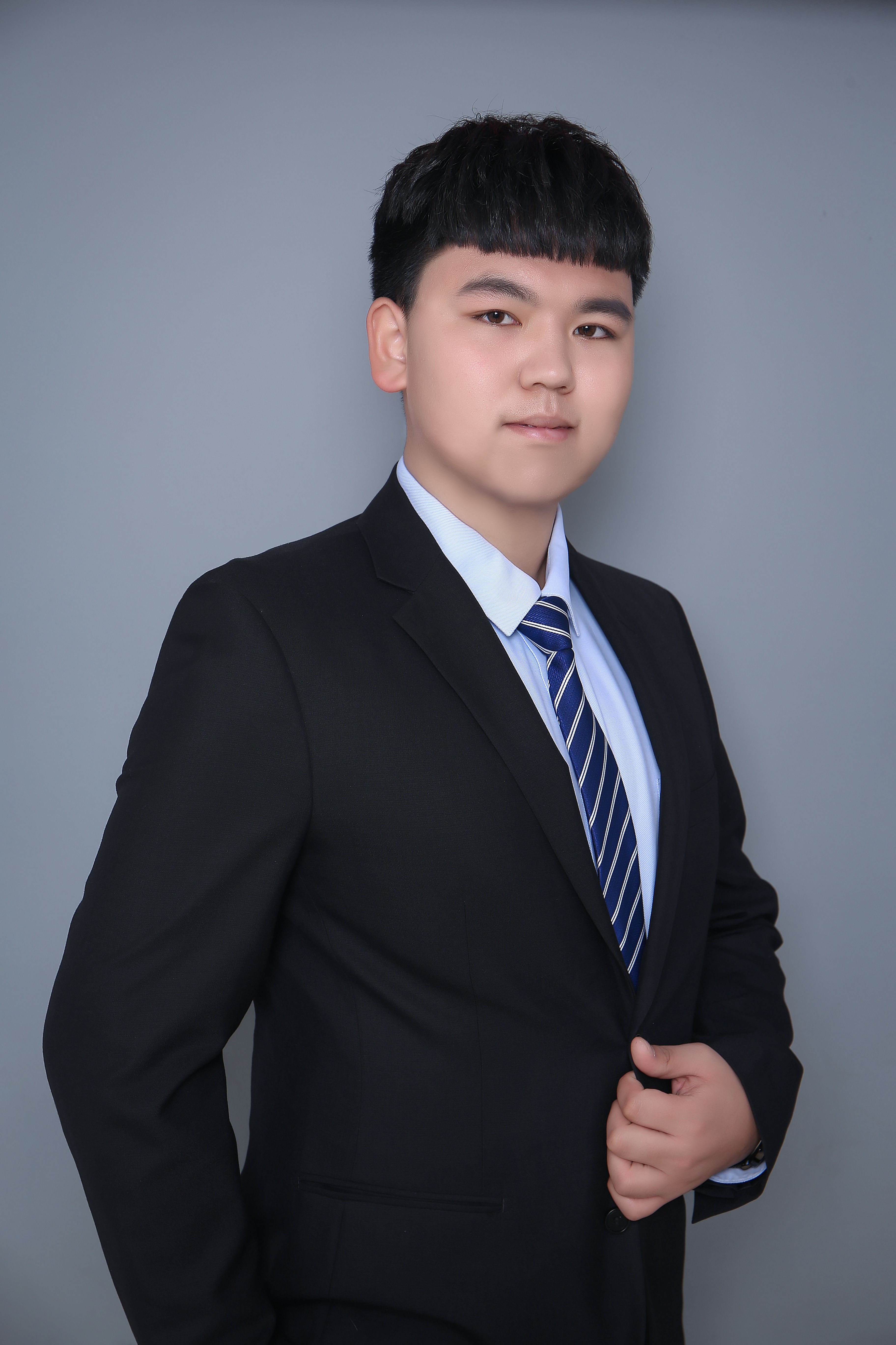 中国平安人寿保险公司铁西职场刘畅——天道酬勤，人道酬诚