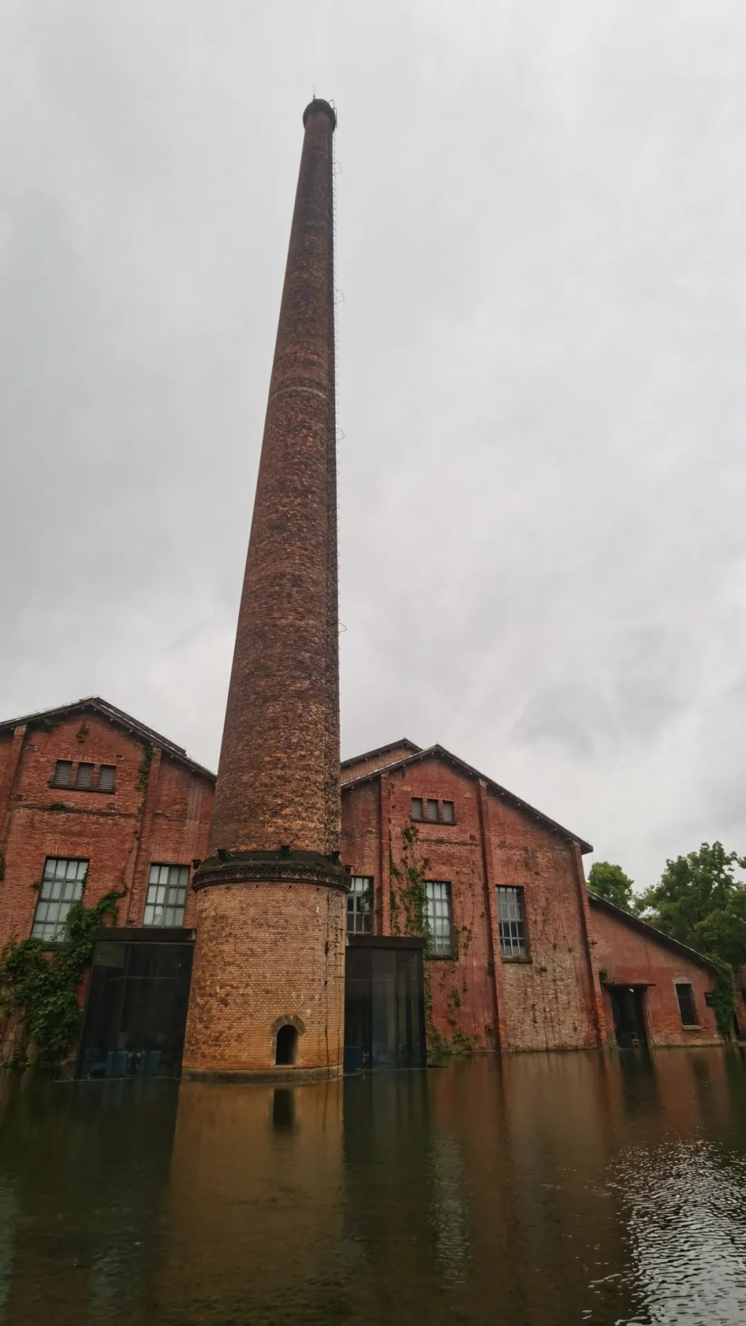 景德镇传统体验陶艺的地方,瓷都陶艺街集市