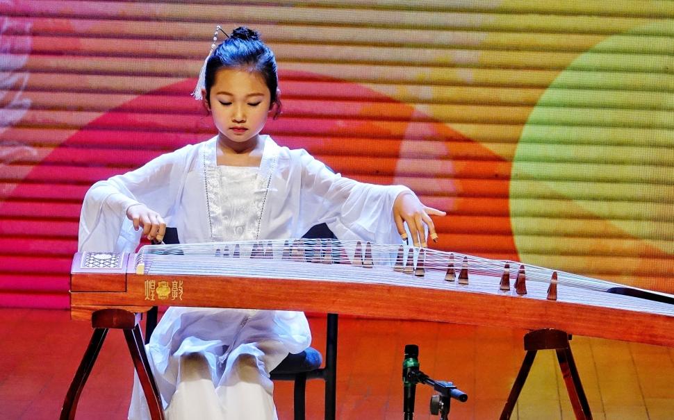 孩子适合学什么音乐,孩子自学什么乐器比较好简单