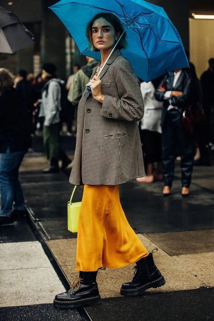 2021年国际流行色极致灰,2021年的流行色极致灰与亮丽黄