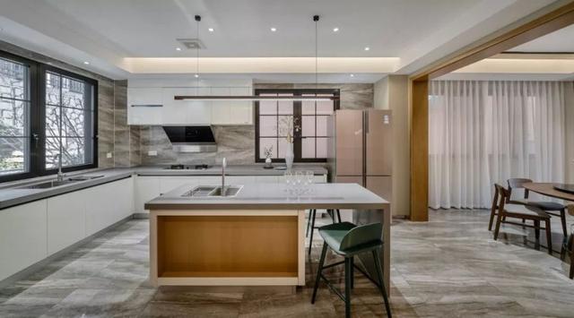 高级感现代轻奢风格全屋设计,设计130平米现代轻奢风格