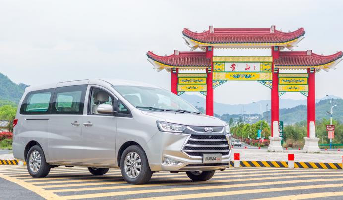 十几万搞定、国六柴油动力,这台新瑞风M4柴油版值得推荐