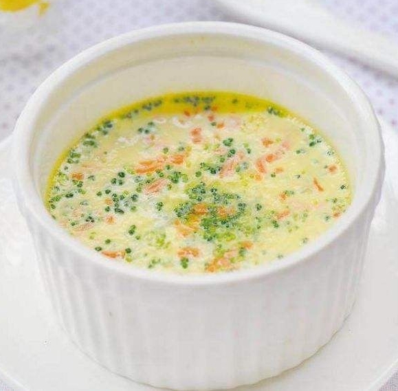 六个月的宝宝吃什么米粉辅食,五个月婴儿吃什么辅食吃什么米粉