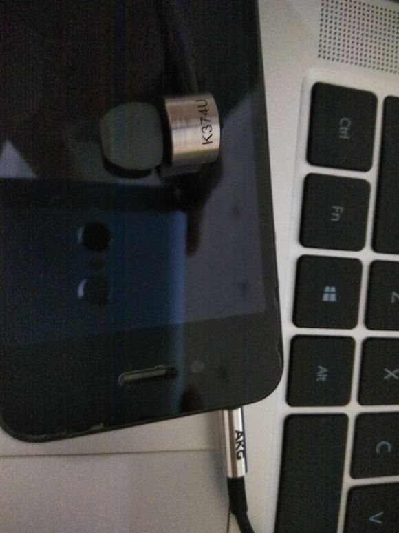 akgk374bt怎么样,akgk374u噪音大吗