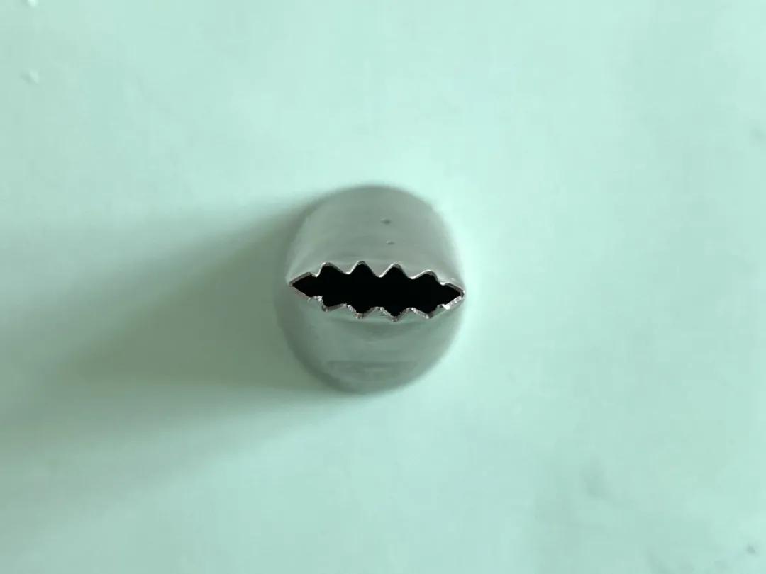 向日葵裱花手法教程简单易学,蛋糕裱花入门基础手法