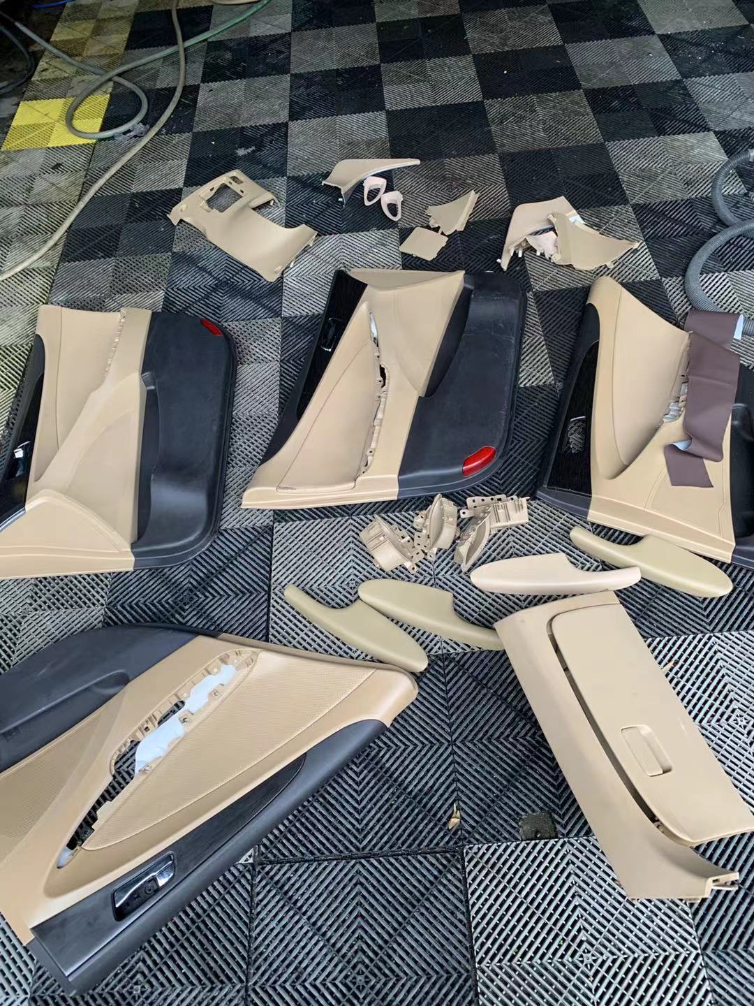 专业汽车内饰翻新材料改色,汽车内饰塑料件改色