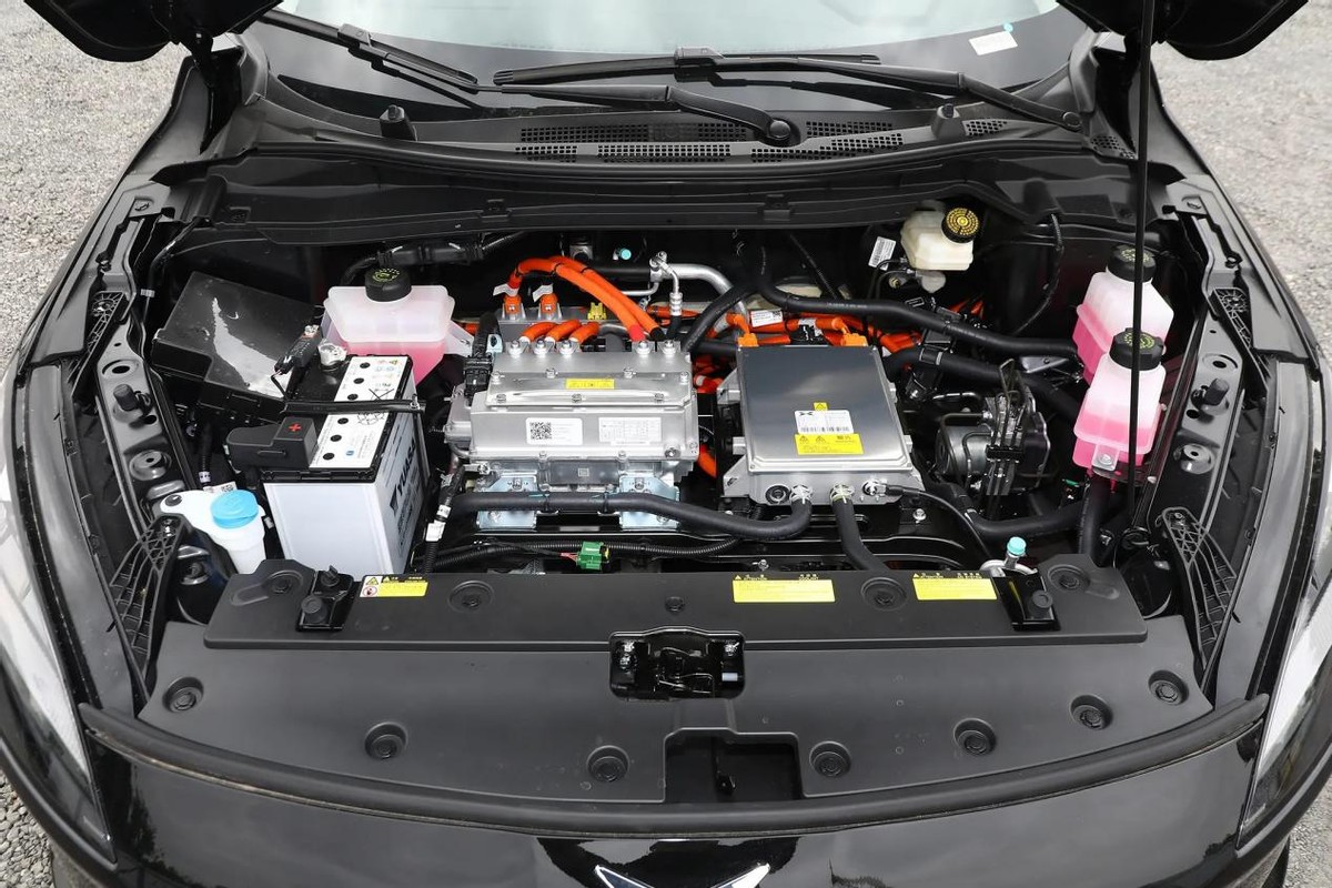 小鹏g3i460n与比亚迪宋plusev,小鹏最新suv曝光