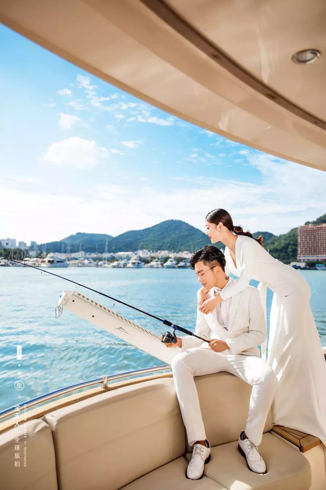 三亚蓝骑士游艇旅拍,三亚闺蜜游艇旅拍