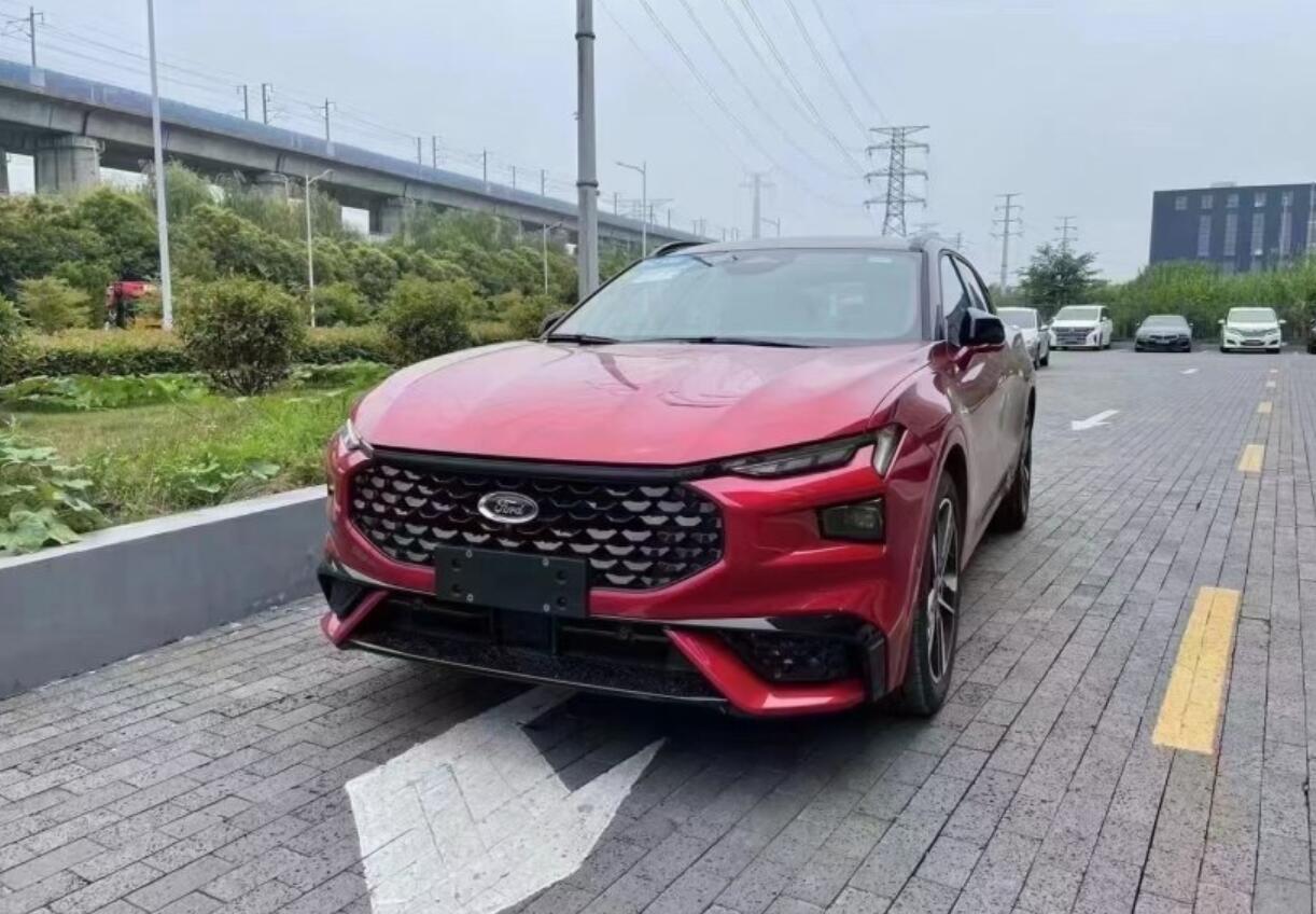 2024福特evosst-line版白色,福特evosecoboost245限量版