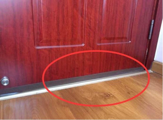 卧室门下面缝隙大需要密封条吗,卧室的门缝要堵住吗