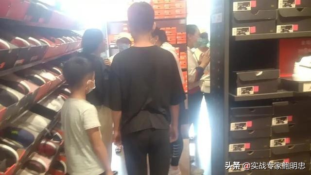 耐克因歧视事件公开录道歉,耐克歧视事件后续