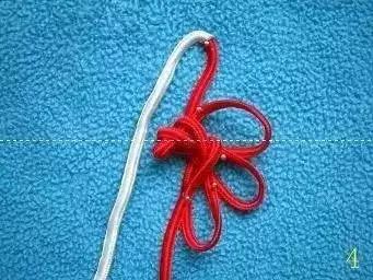 单绳隔珠打结视频教程,手串伸缩加珠绳打结法