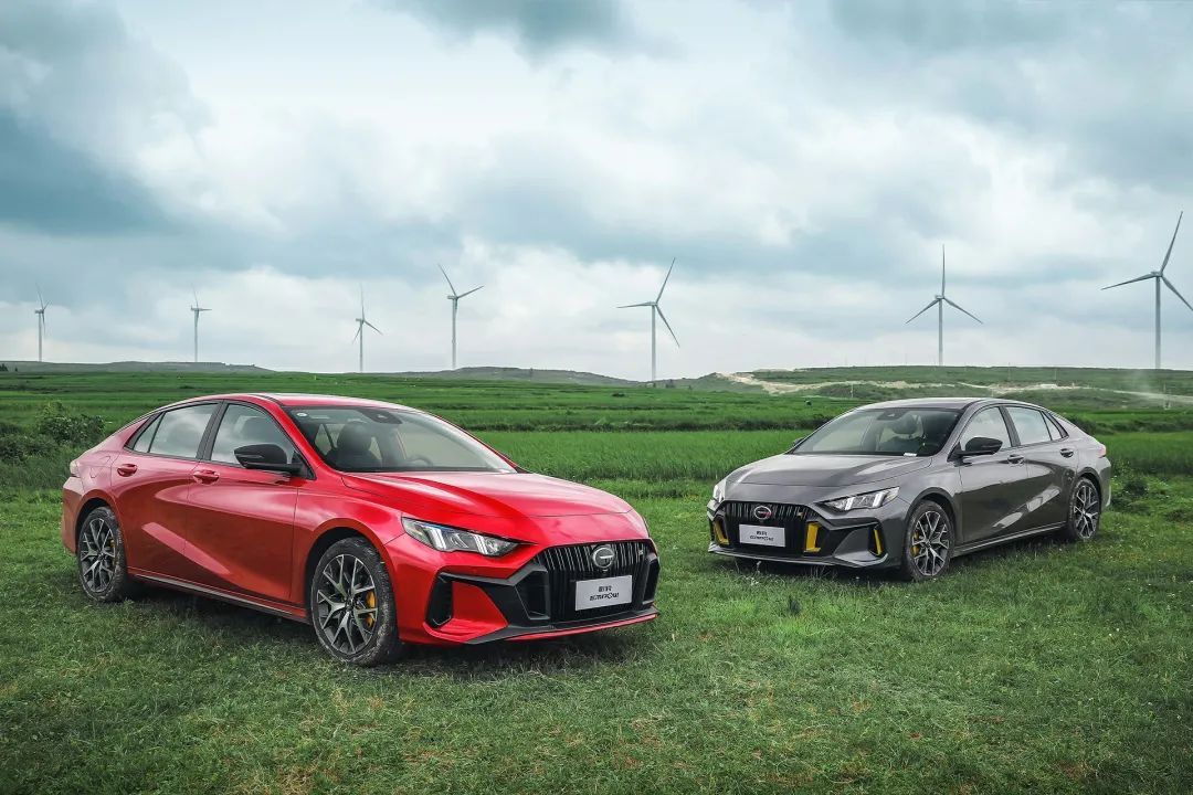 广汽传祺影豹和名爵6pro哪个好,除了提速快广汽传祺影豹还有什么