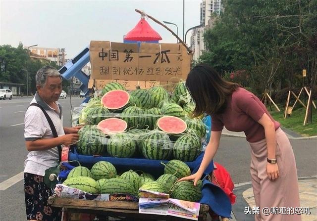 各地西瓜滞销成灾,西瓜连年滞销怎么回事