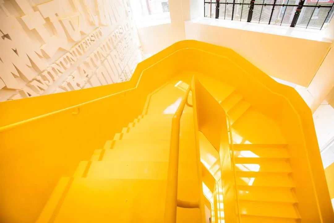 巴拉巴拉品牌实体店,巴拉巴拉万达形象