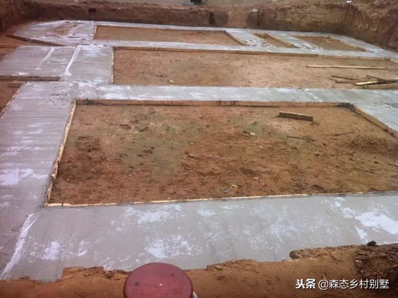 北方农村建房全过程,三层占地150平米,花了50万