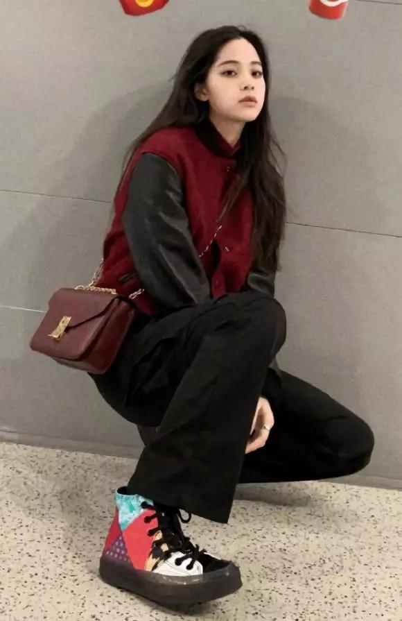 欧阳娜娜匡威穿搭冬季,欧阳娜娜匡威高帮搭配