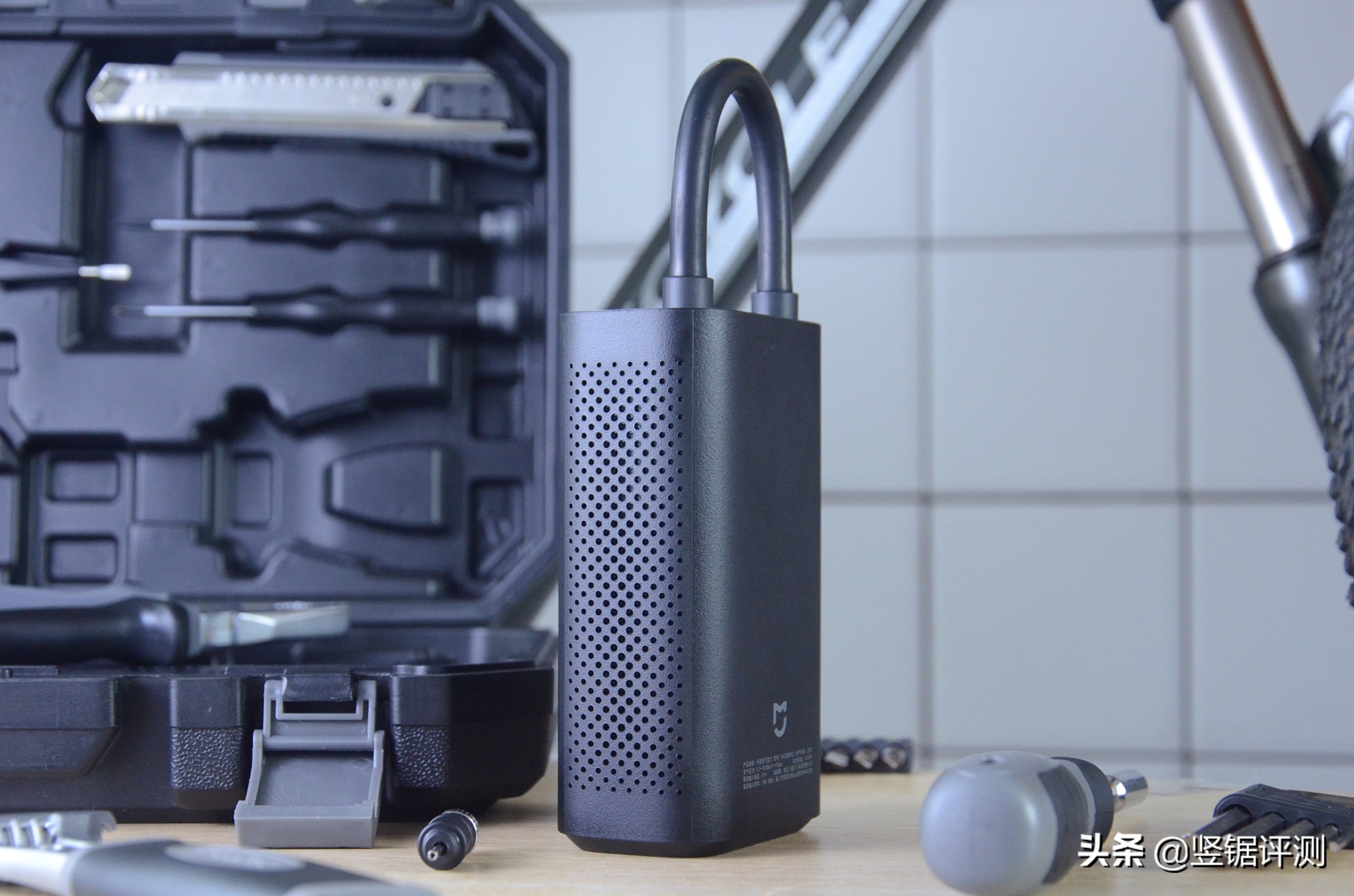 米家充气宝1s给汽车充气,去修车店给轮胎打气免费吗