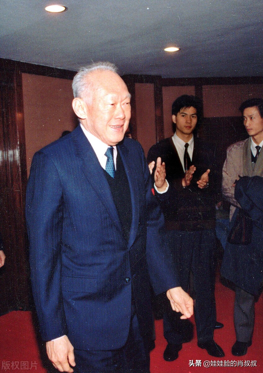 李光耀为什么不当总统,李光耀认为美国会衰退吗