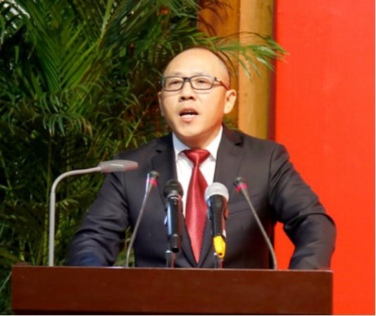 坐拥五家公司,坐拥3家公司