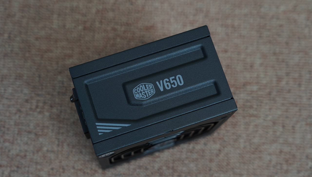 哪个机箱可以装3槽显卡,什么样的显卡适合装itx主机