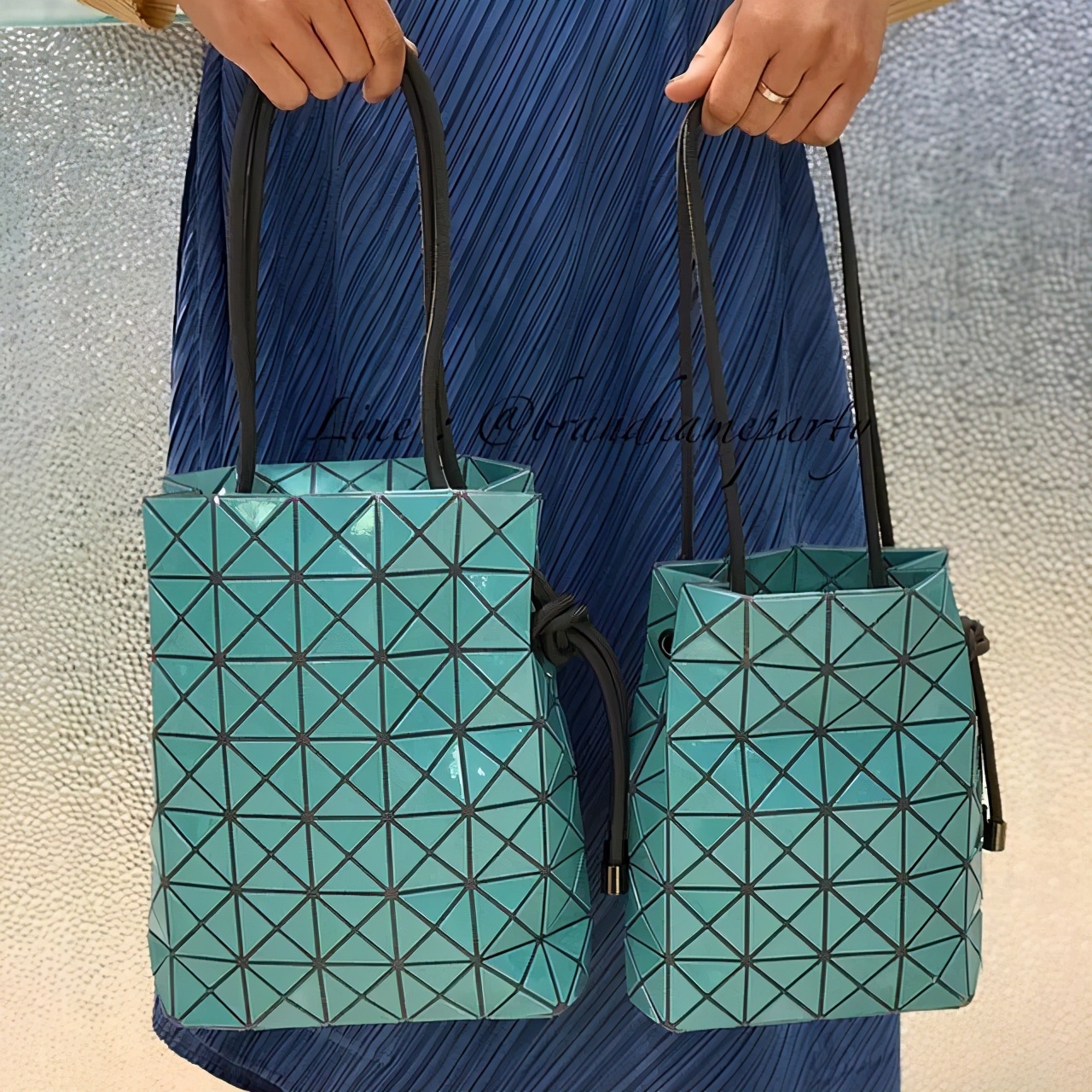 日本代购抢货,日本三宅一生代购