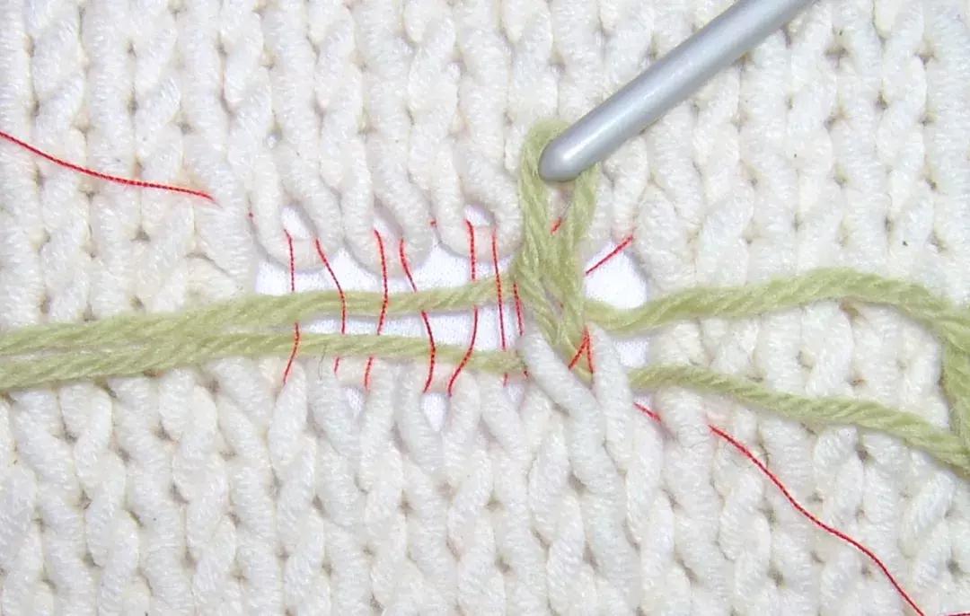 织品刮了、破了怎么办？学会这一招，跟破损衣物说拜拜~