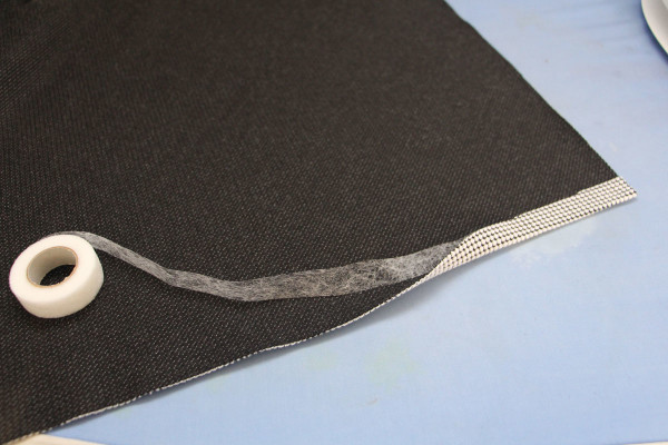 不规则下摆怎么卷边,不占位置的半身裙折法