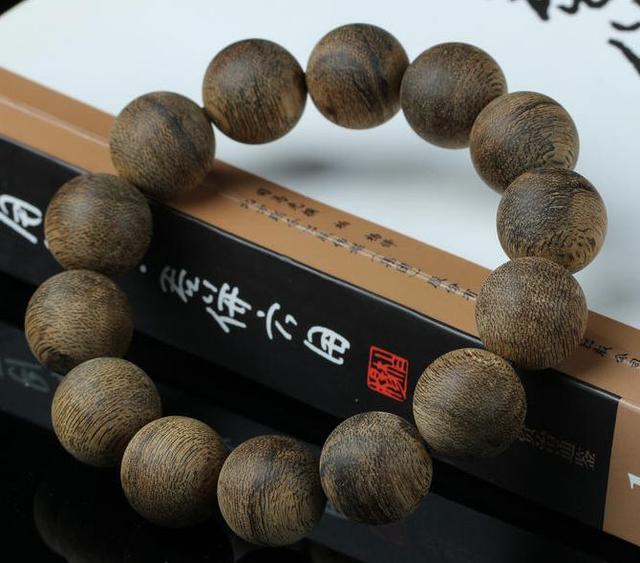 为什么古代人喜欢睡软床,古代为什么晚上睡不好觉