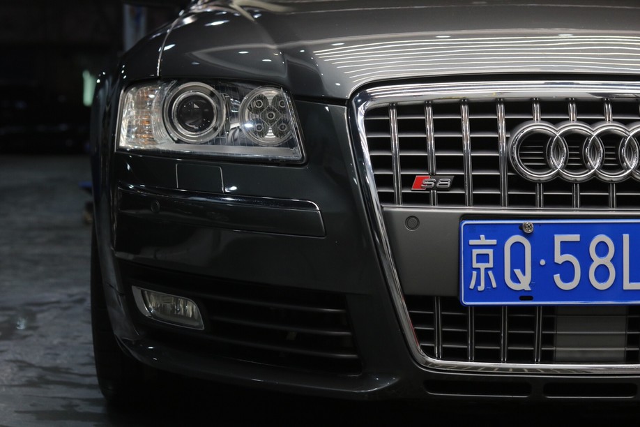 怪兽修车：修复一辆09年西装暴徒奥迪S8，当年售价200多万