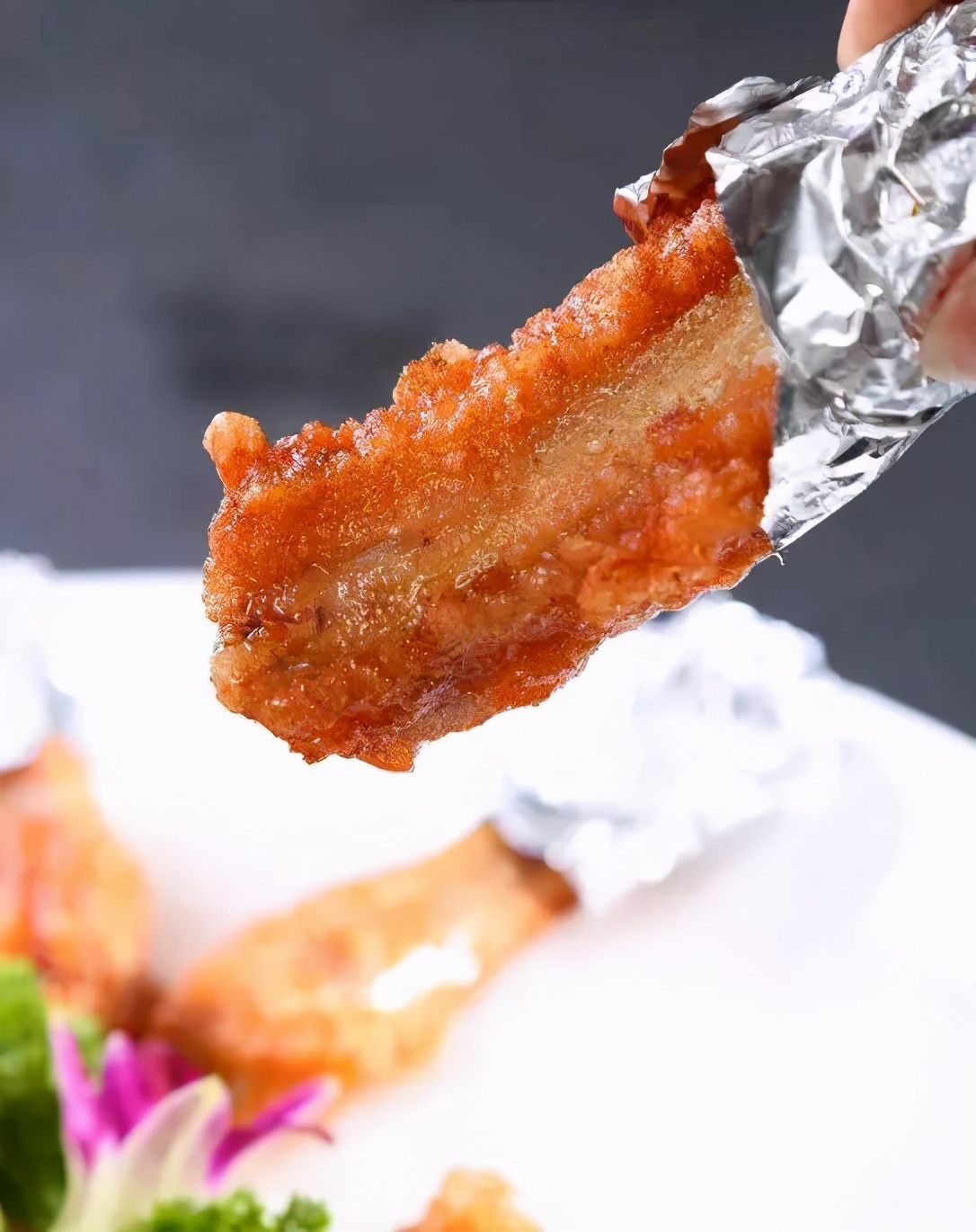 卤水排骨的基本做法,卤水排骨正宗的做法