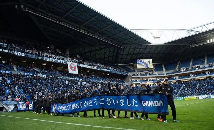 日职最高10连红，杨若寒带来J1回顾与展望，2万字精解