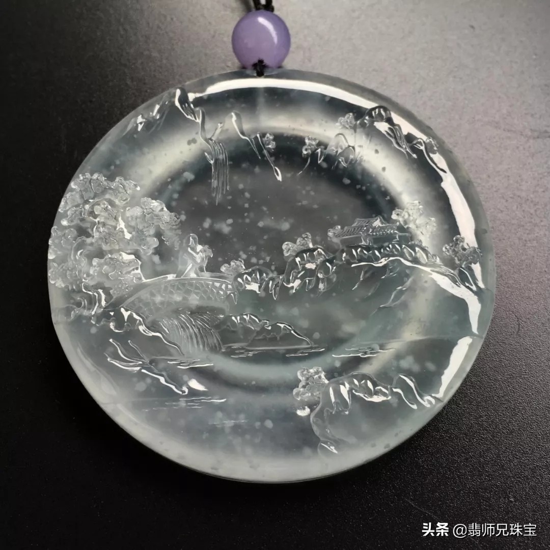 翡翠木那和莫西沙有什么区别,木那翡翠和莫西翡翠哪个好