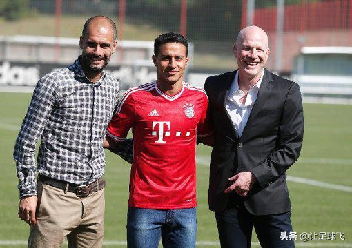 买人不行，抬价第一！盘带那些年曼联抬过价的五名著名球星