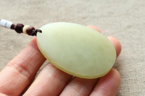 新疆和田山料新料,和田玉山料哪产地品质高