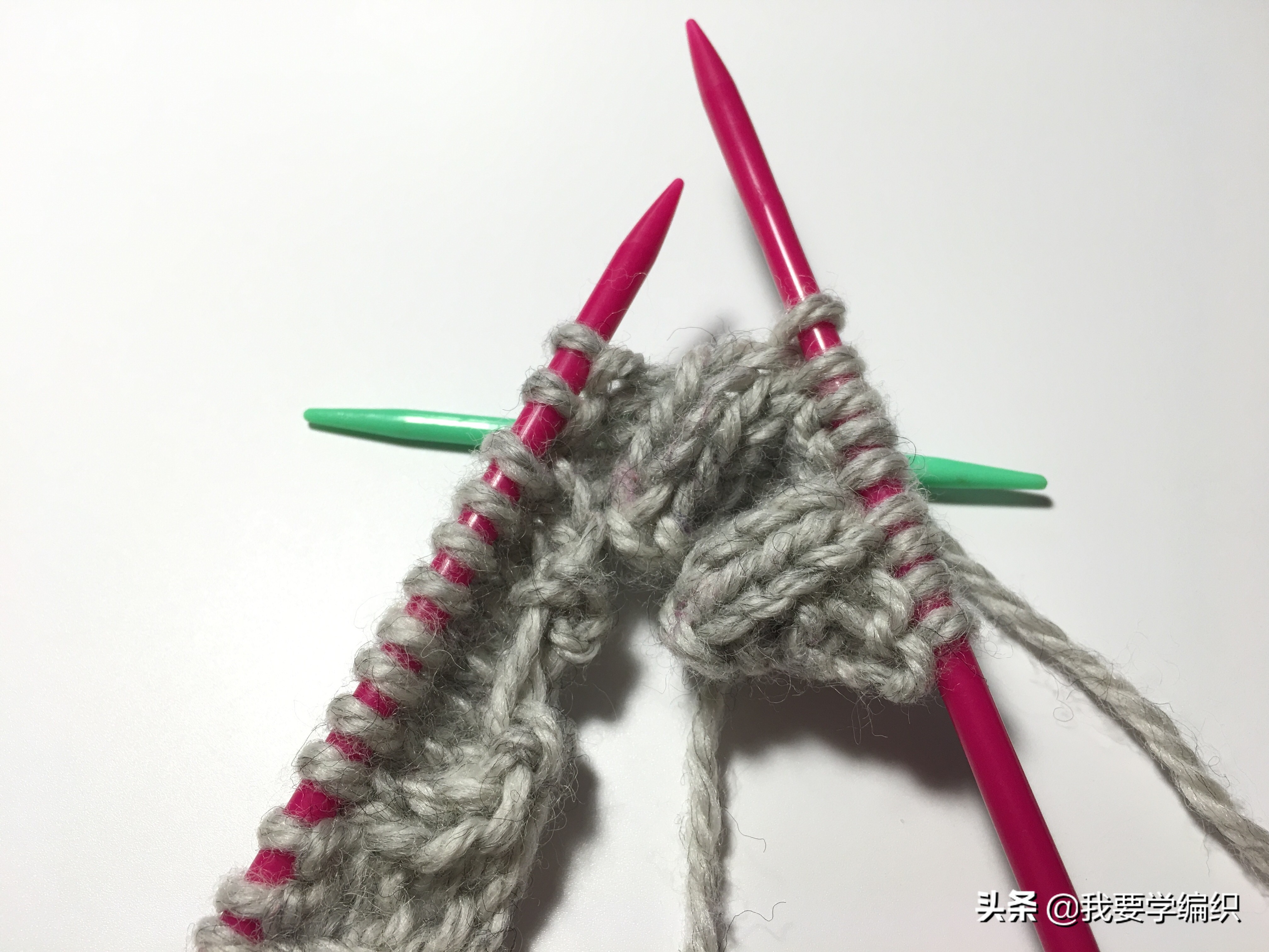 双扭麻花围巾教程,经典麻花围巾教程